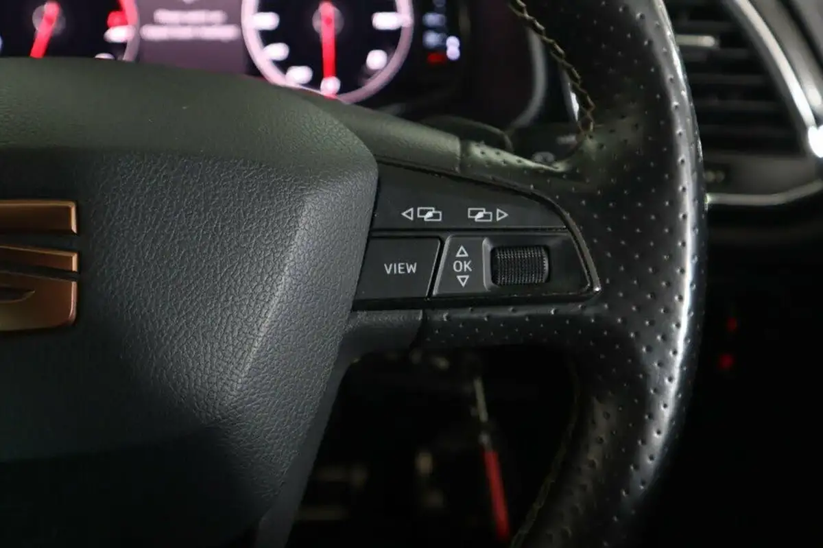 2019-seat-leon-20-tsi-cupra-290-ss-big-17