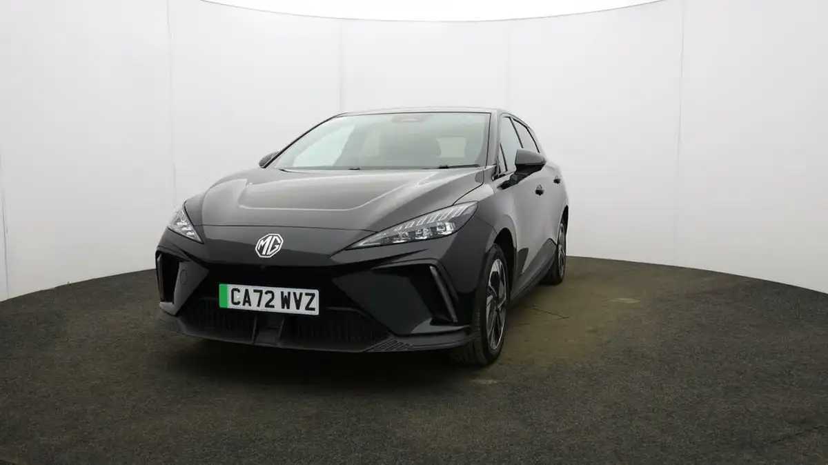 2022-mg-mg4-e-trophy-ev-big-1