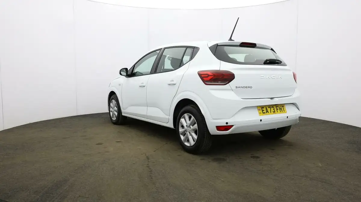 2023-dacia-sandero-10-tce-expression-90bhp-big-35
