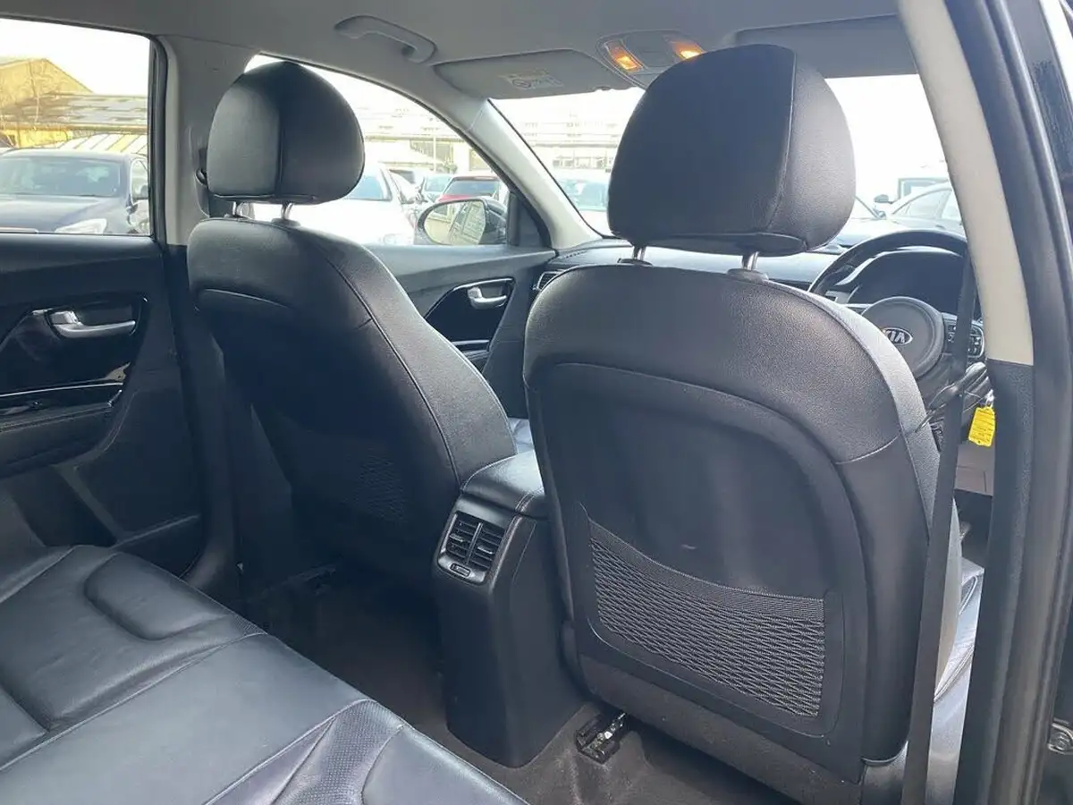 2018-kia-niro-16-gdi-3-156kwh-adap-big-19