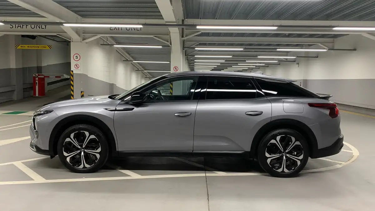 2023-citroen-c5-x-16-puretech-shine-225ps-plug-in-hybrid-e-eat8-big-5