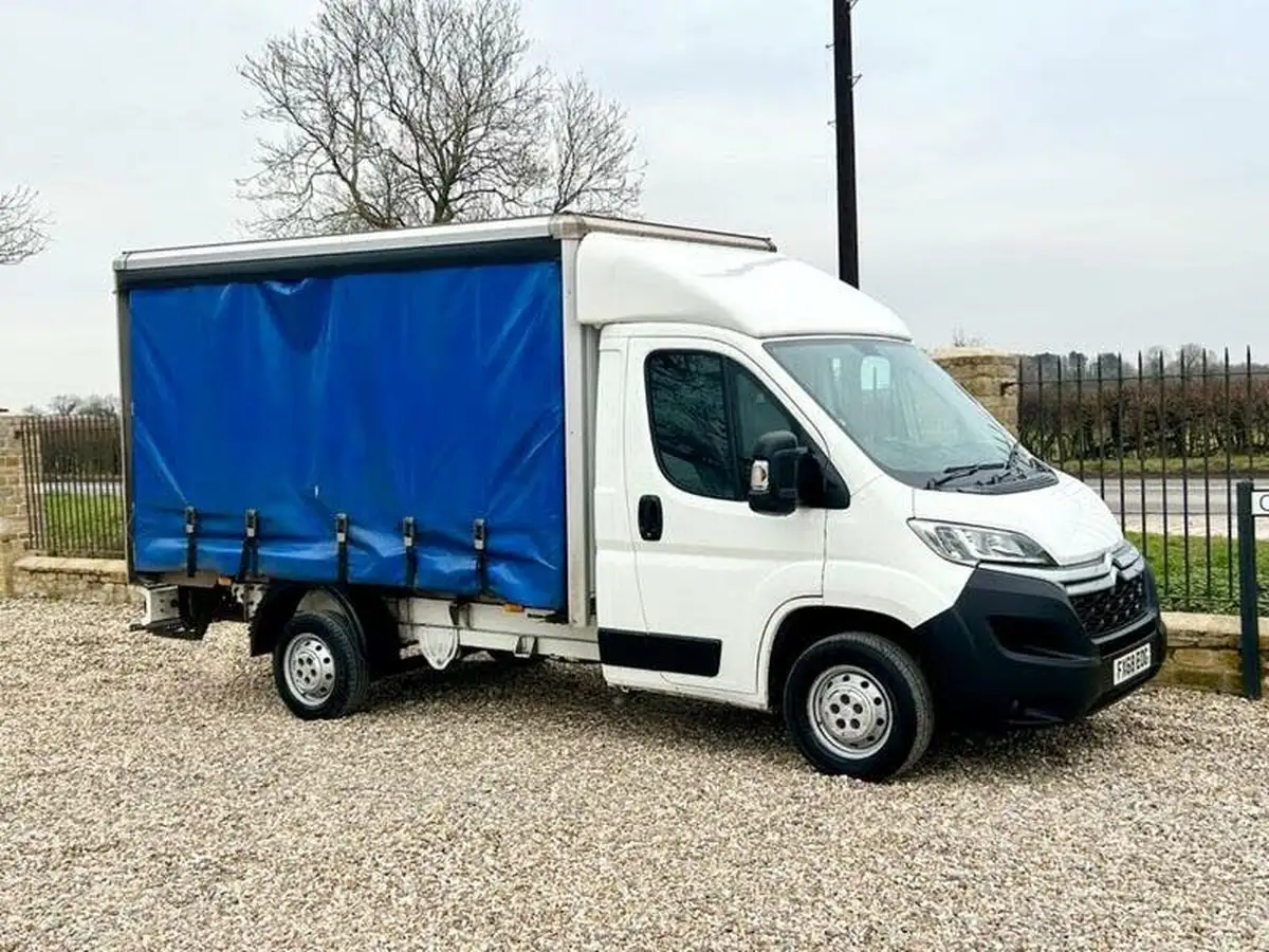 2018-citroen-relay-20bluehdi-plus-35-l2-rtr-dropside-big-14
