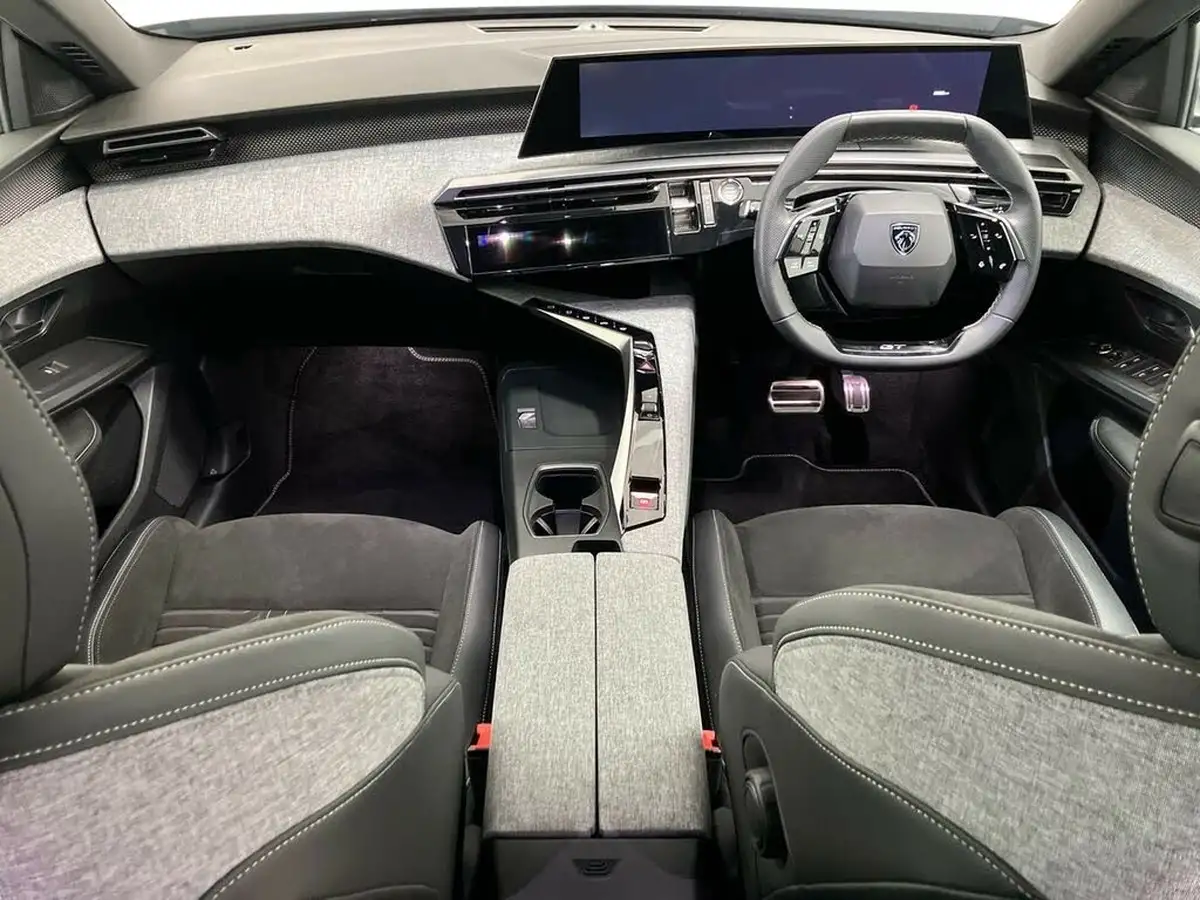 2024-peugeot-5008-suv-e-gt-big-8