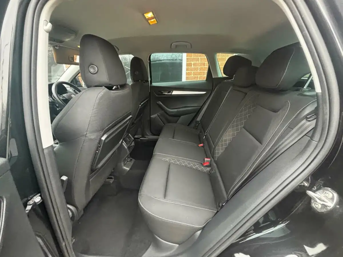 2020-skoda-karoq-15-tsi-se-technology-big-13