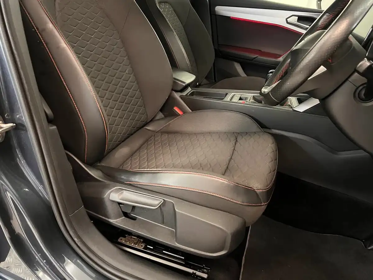 2020-seat-leon-15-tsi-evo-fr-130ps-estate-big-32