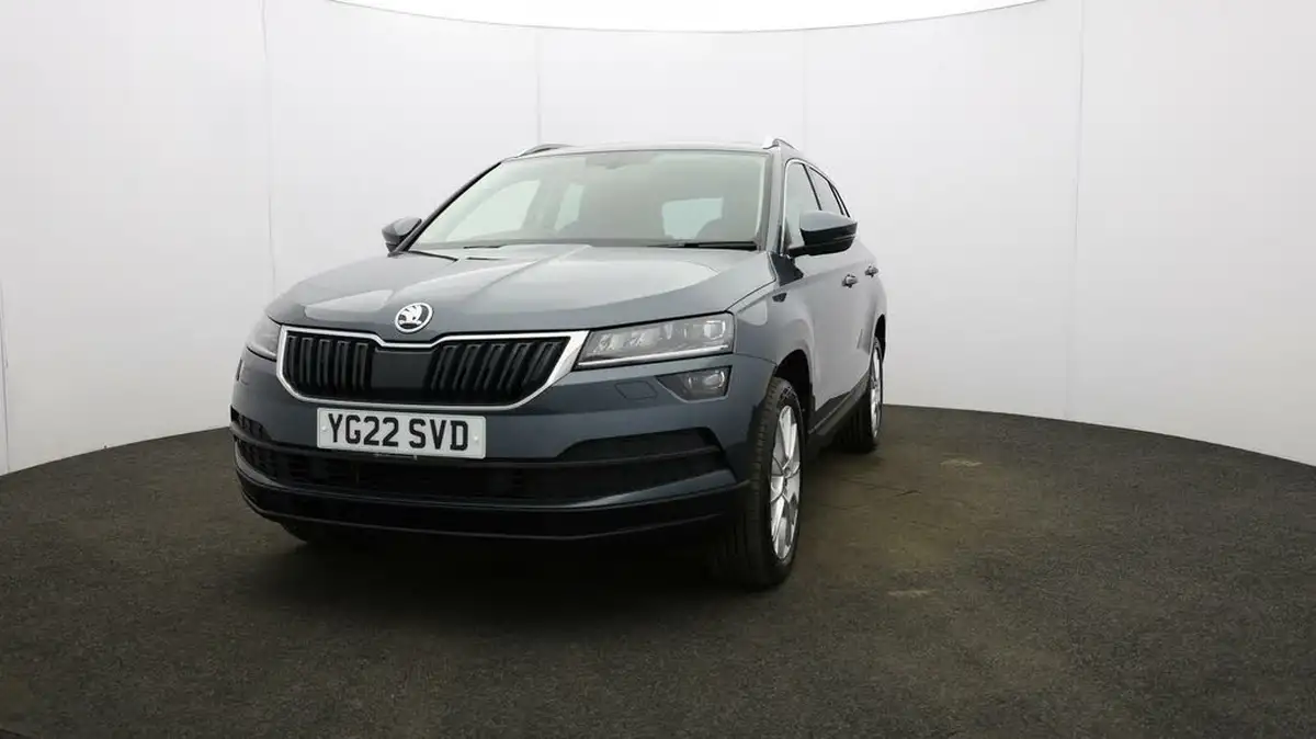 2022-skoda-karoq-15-tsi-se-l-big-33