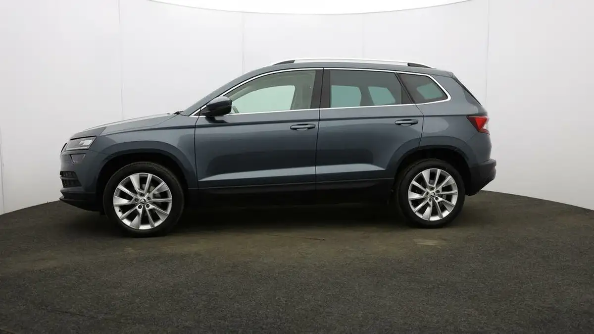 2022-skoda-karoq-15-tsi-se-l-big-61