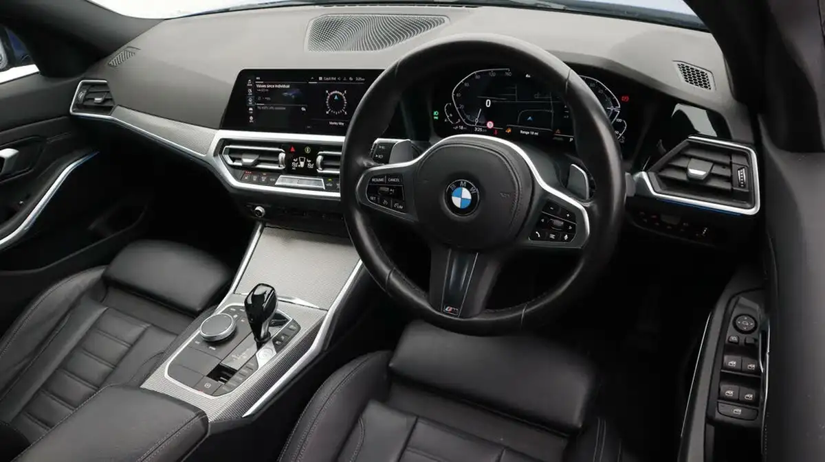 2021-bmw-3-series-20-330e-m-sport-touring-5d-big-9