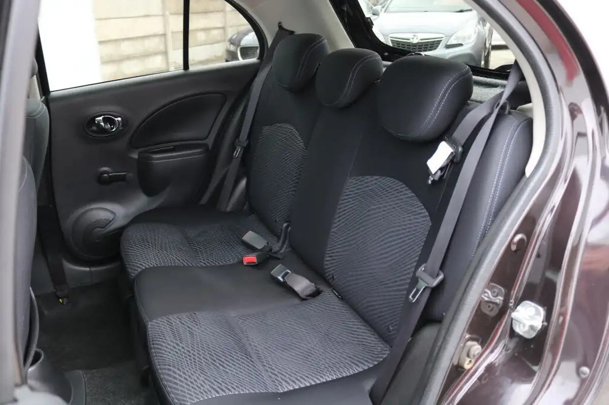 2017-nissan-micra-12-n-tec-cvt-big-19