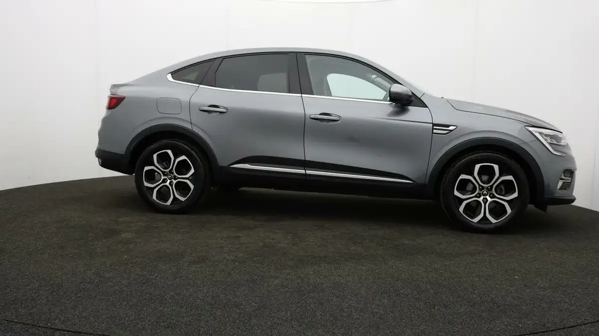 2022-renault-arkana-16-s-edition-big-7