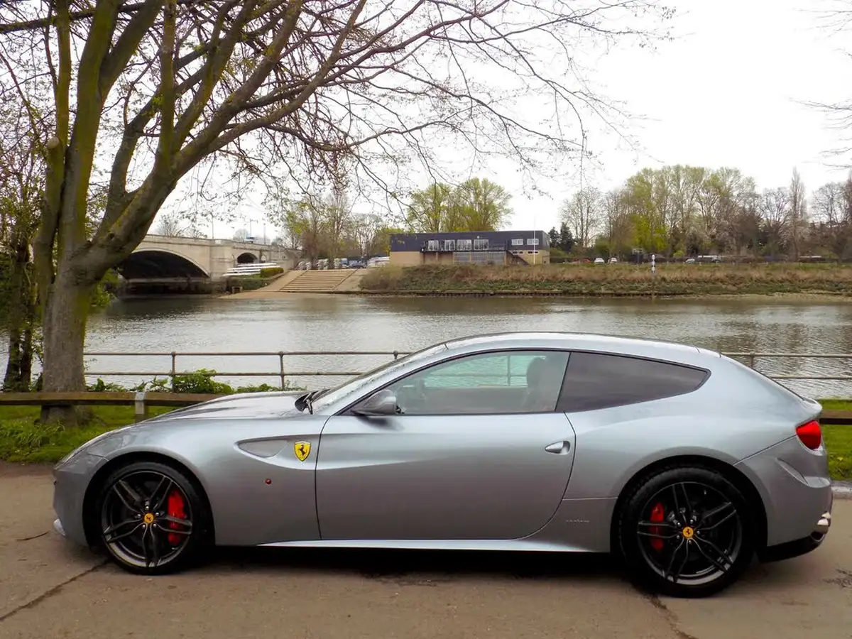 2012-ferrari-ff-63-big-5