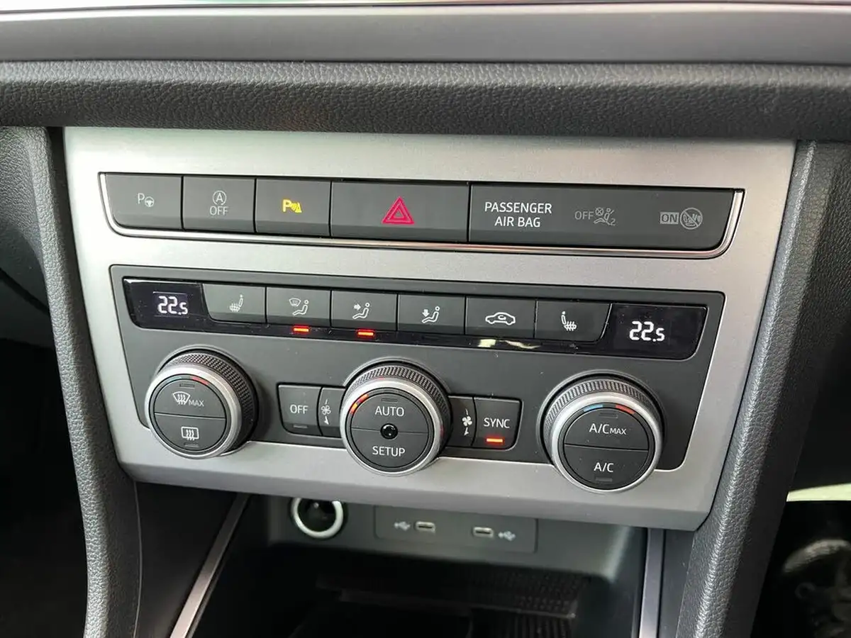 2024-seat-ateca-15-ecotsi-fr-sport-dsg-big-23