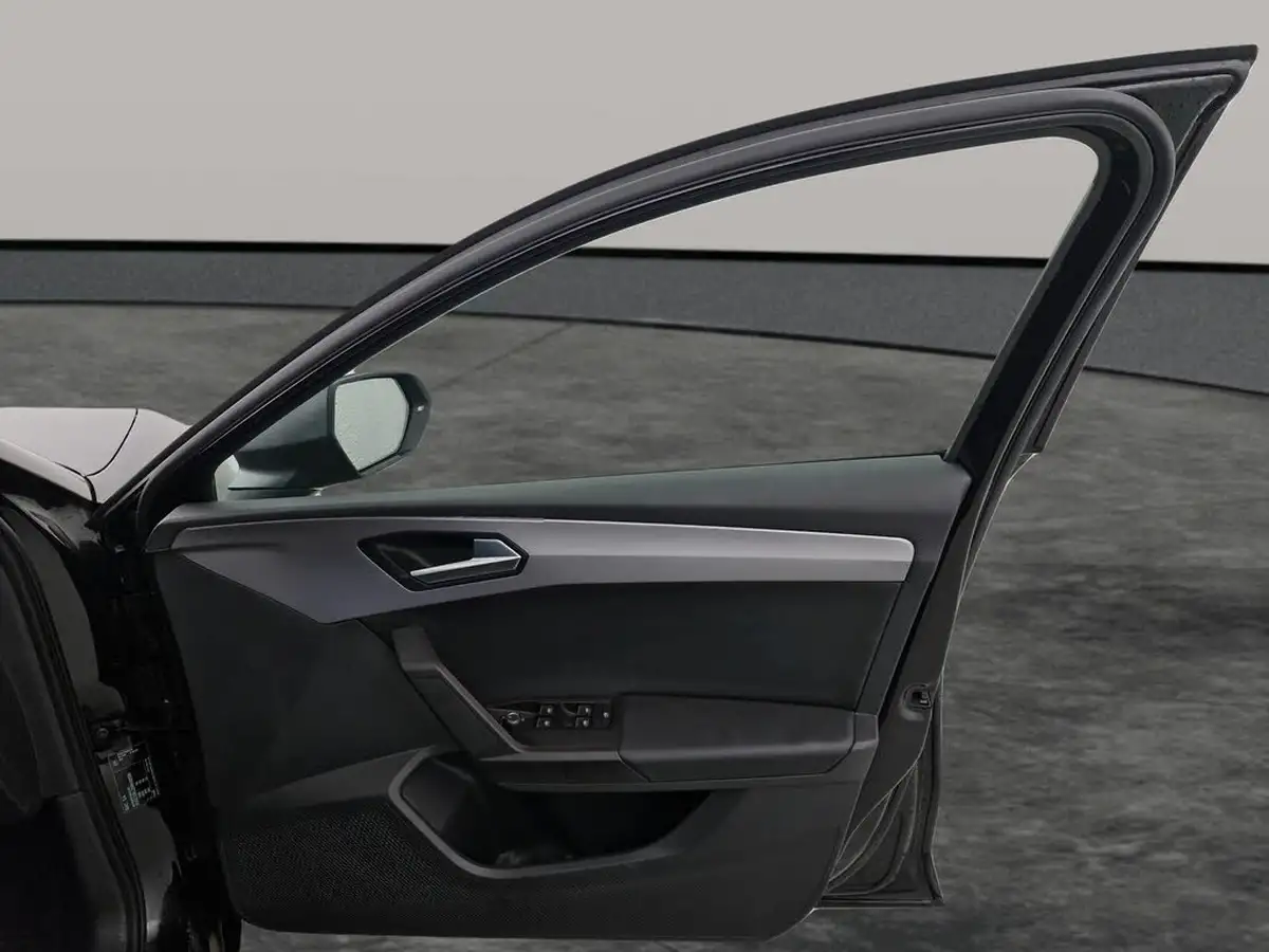 2021-seat-leon-15-tsi-evo-fr-130ps-hatchback-big-22