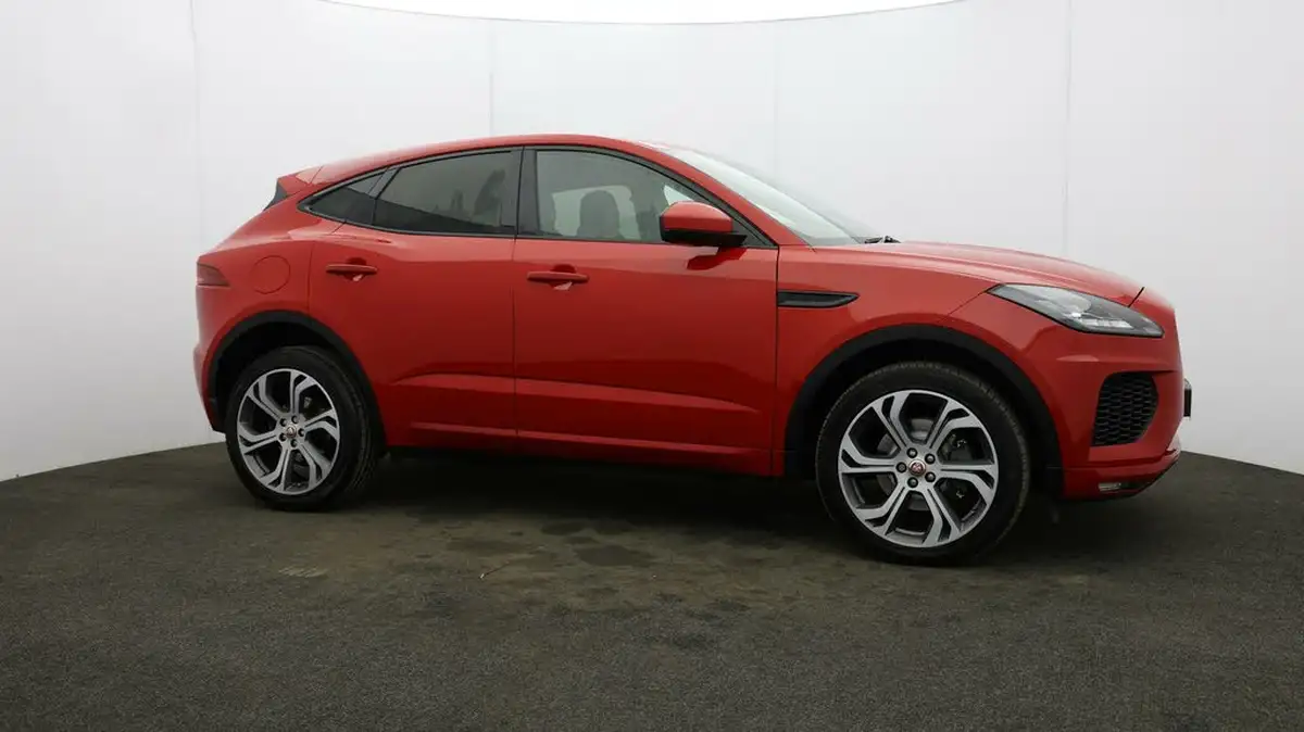 2018-jaguar-e-pace-20-i4d-first-edition-big-54