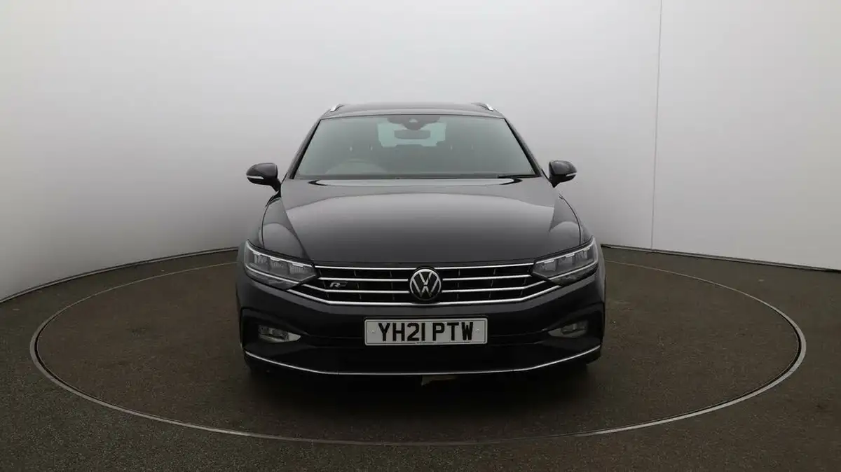 2021-volkswagen-passat-15-tsi-r-line-estate-5d-dsg-big-2