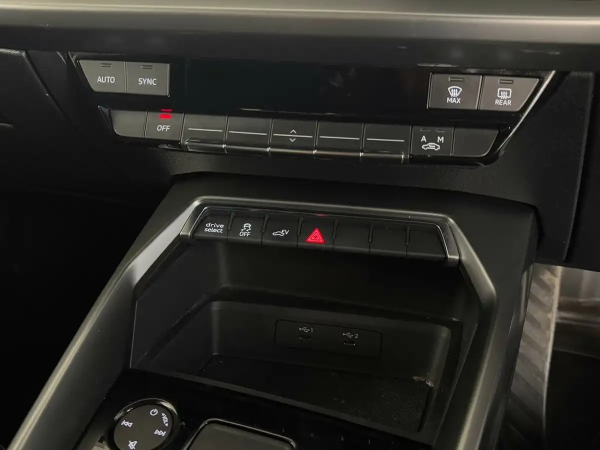 2021-audi-a3-14-40-tfsi-e-sport-big-34