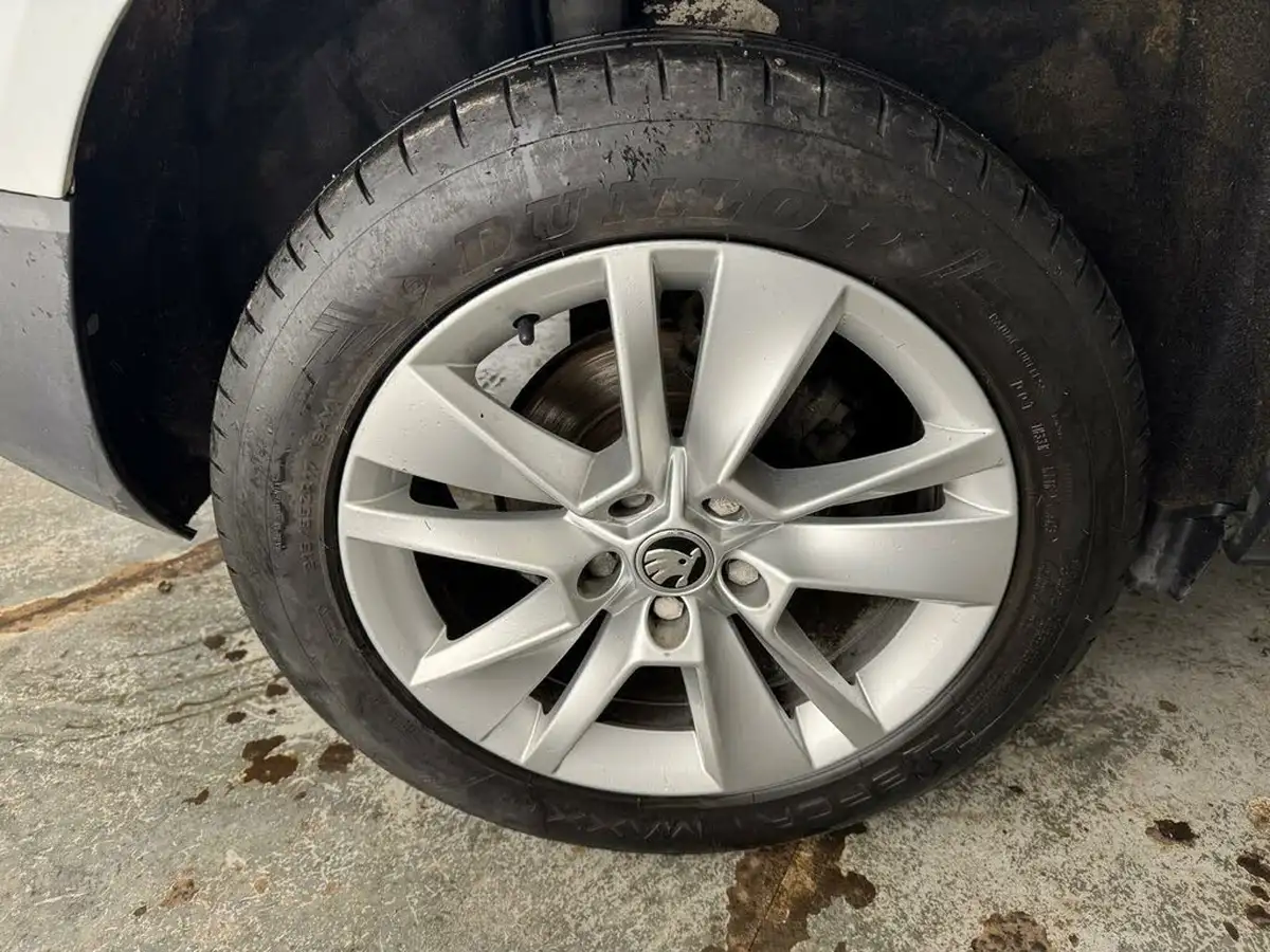 2021-skoda-karoq-15-tsi-se-technology-dsg-big-32