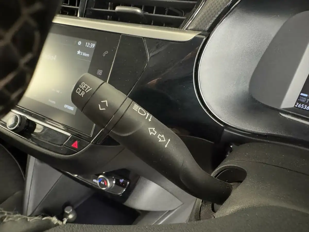 2022-vauxhall-corsa-12-turbo-elite-edition-big-25