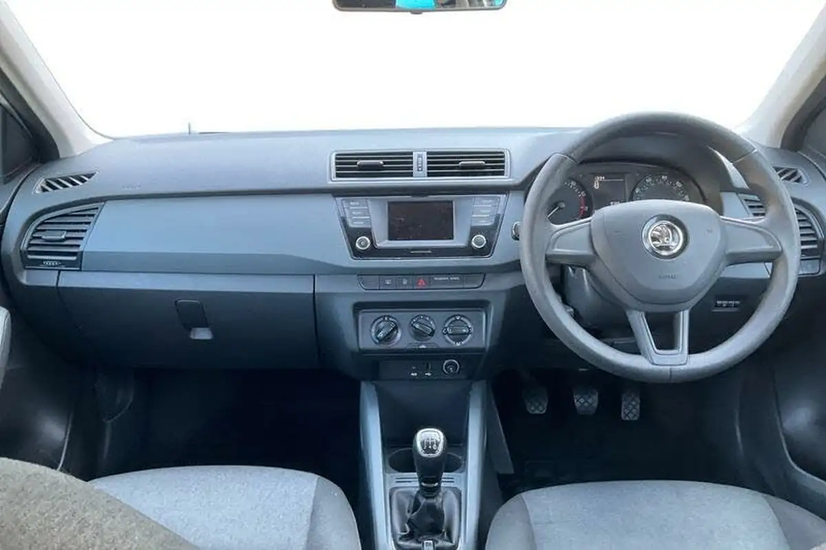2018-skoda-fabia-10-mpi-s-plus-big-9