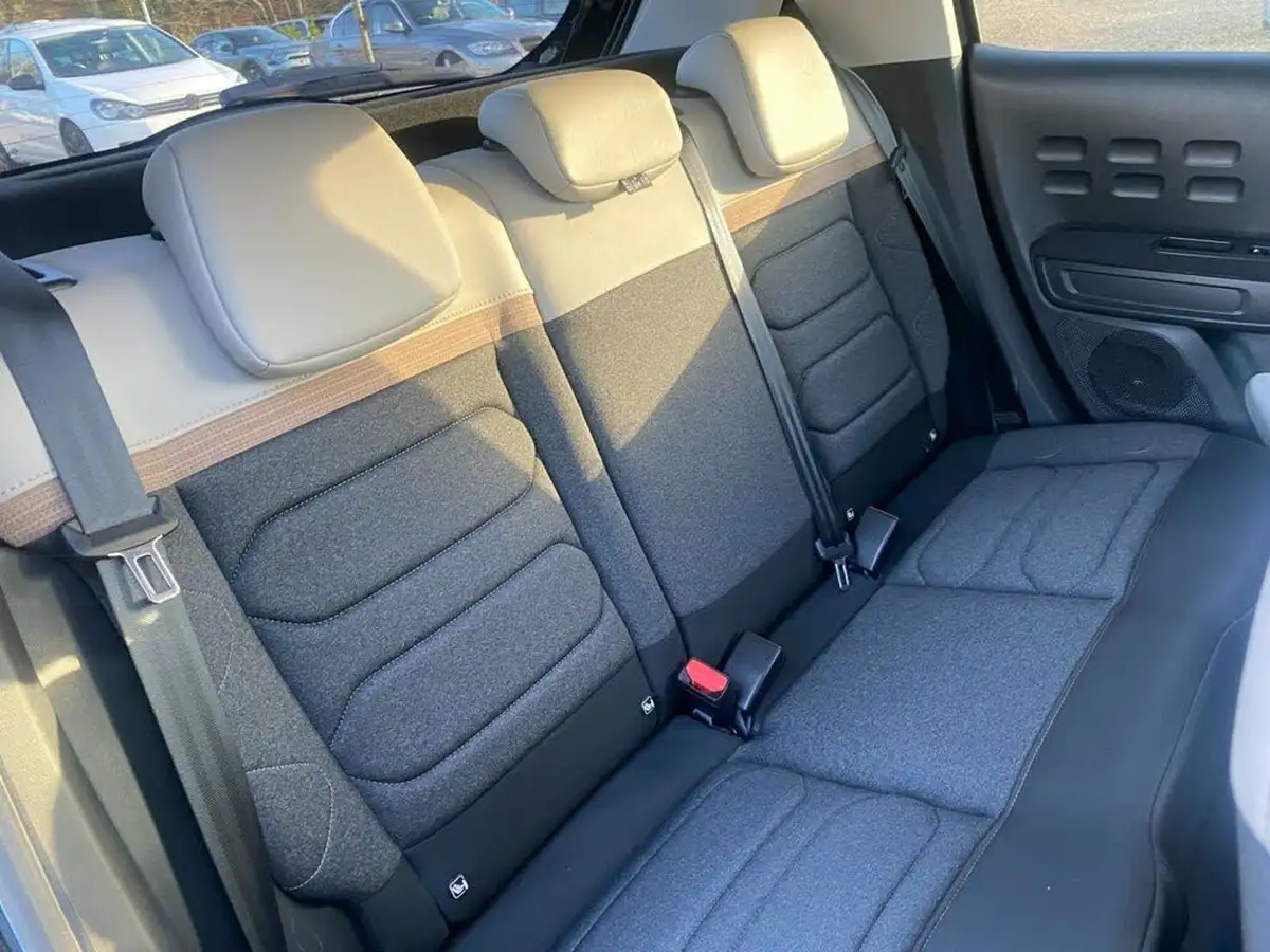 2020-citroen-c3-12-puretech-flair-plus-110ps-eat6-big-28