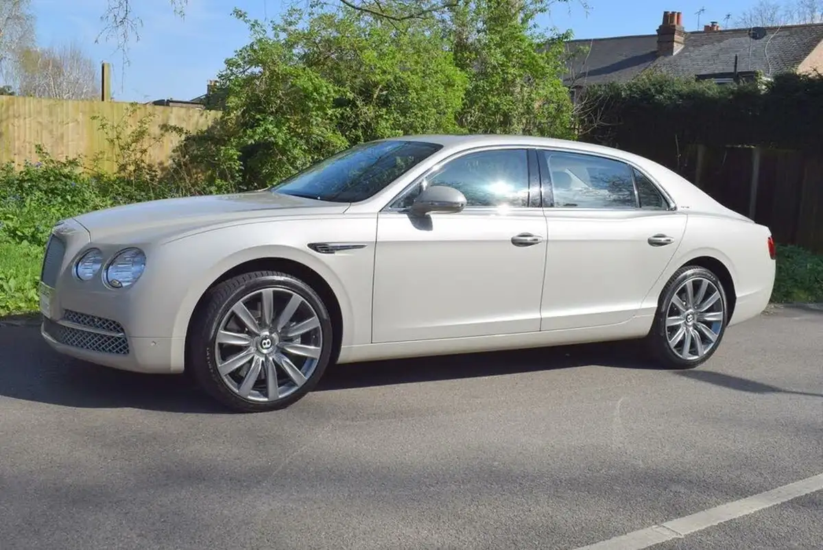 2016-bentley-flying-spur-60-mulliner-big-49