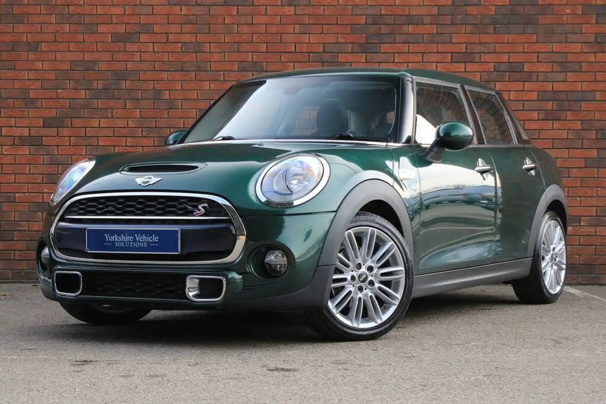 2015-mini-cooper-20-cooper-s-5d-sport-auto-big-13