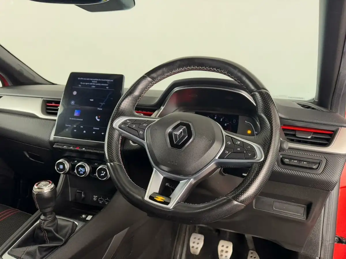 2022-renault-captur-13-tce-rs-line-big-25