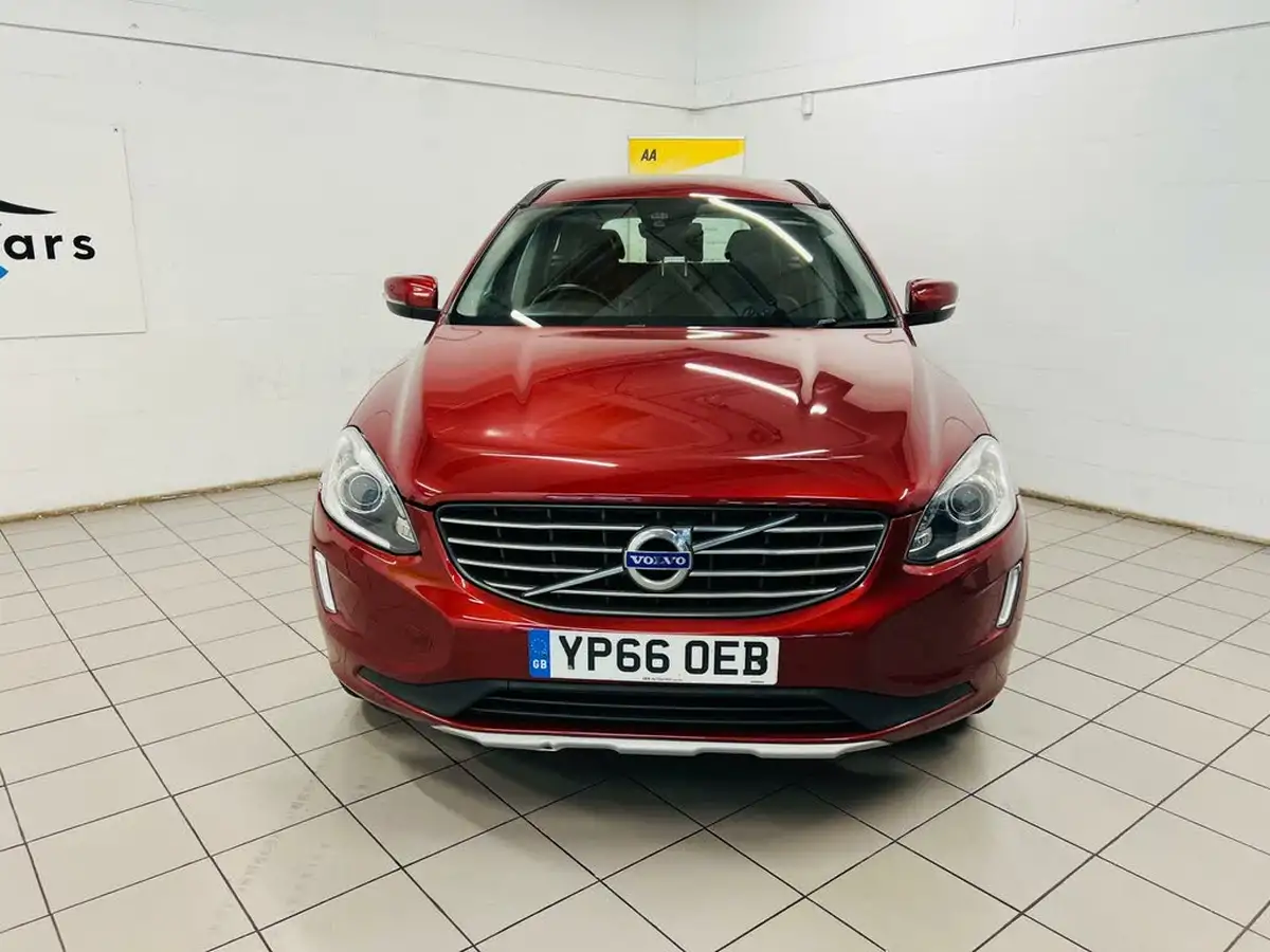 2016-volvo-xc60-20td-d4-se-nav-geartronic-big-2