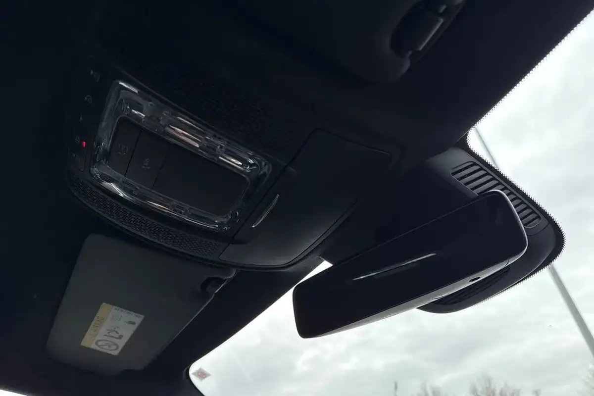2019-mercedes-benz-a-class-15d-a180d-sport-executive-hatchback-5d-7g-dct-big-60