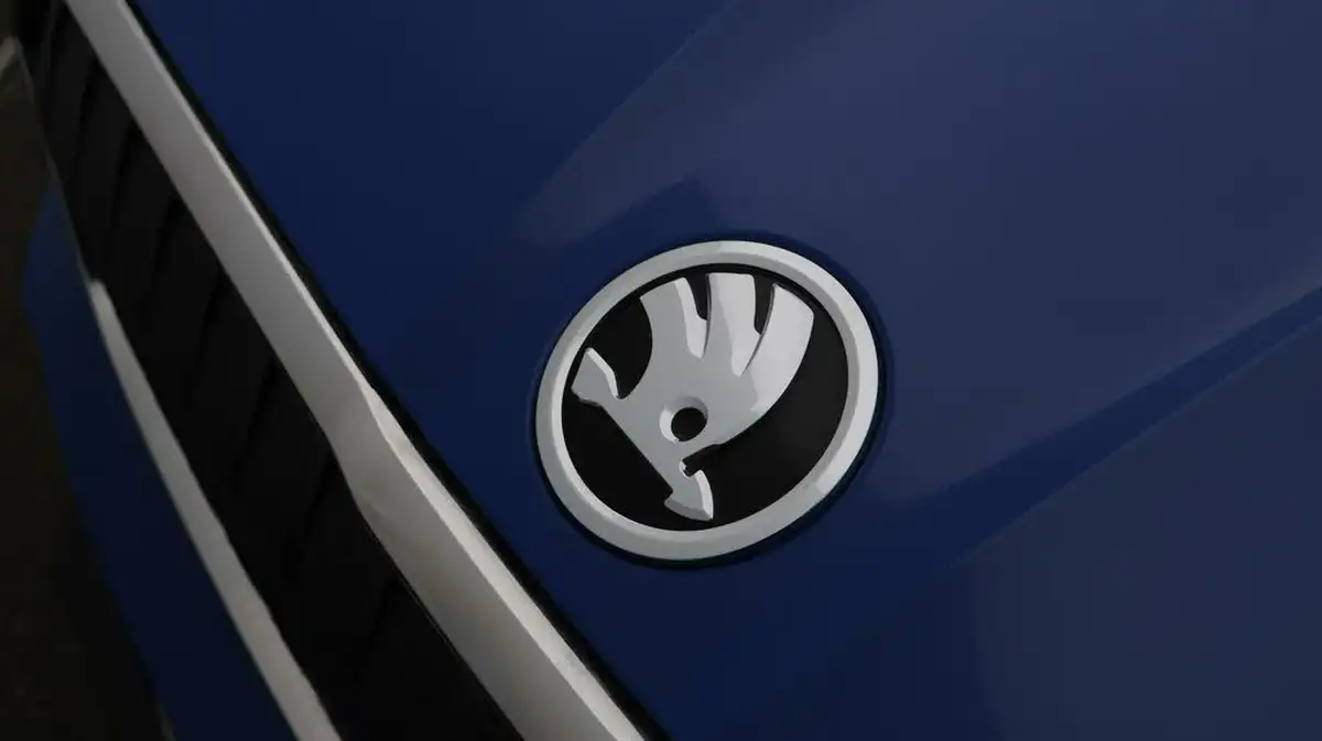 2021-skoda-enyaq-e-80-loft-82-kwh-big-20