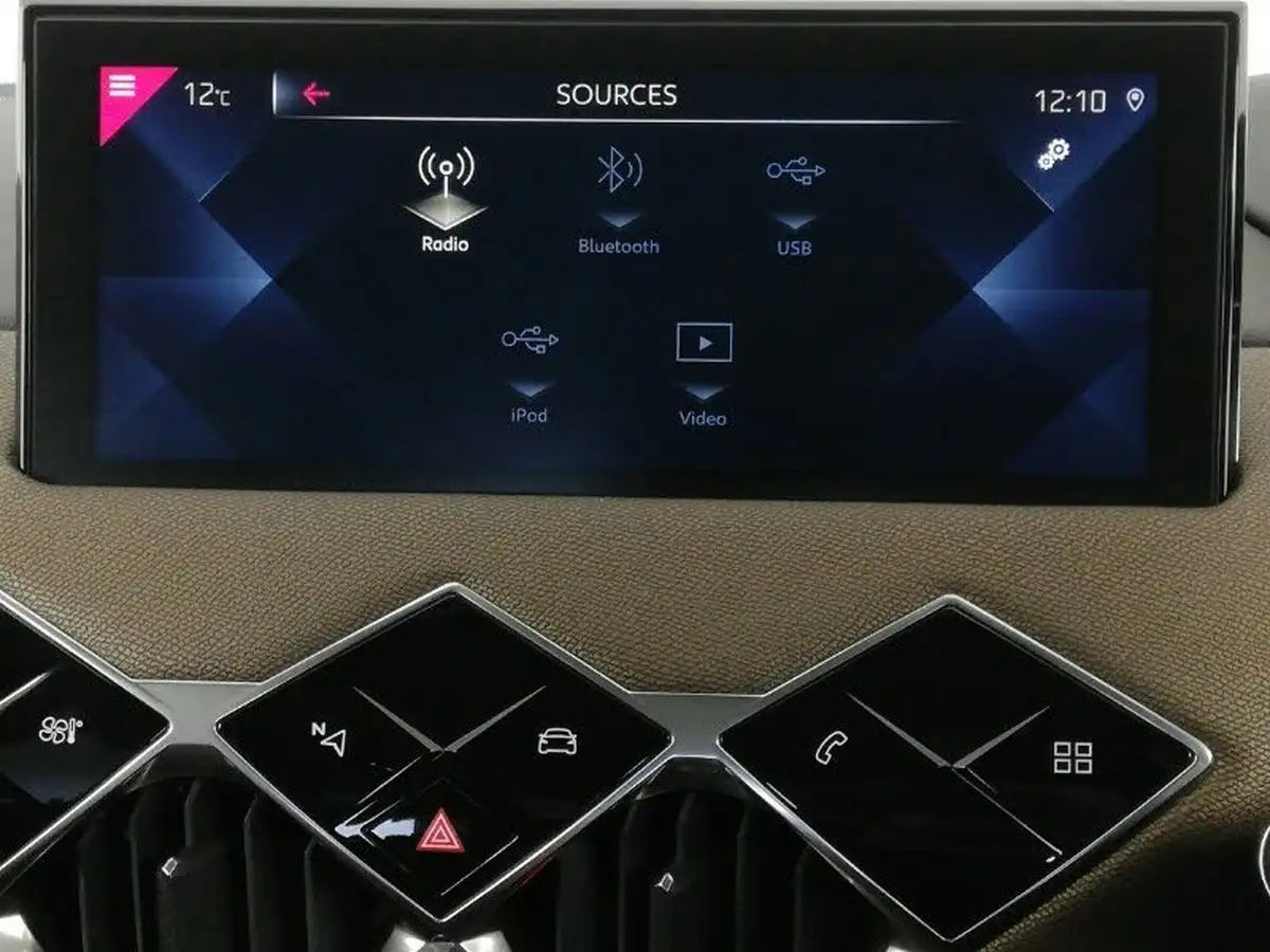 2020-ds-ds-3-crossback-15-bluehdi-prestige-big-13