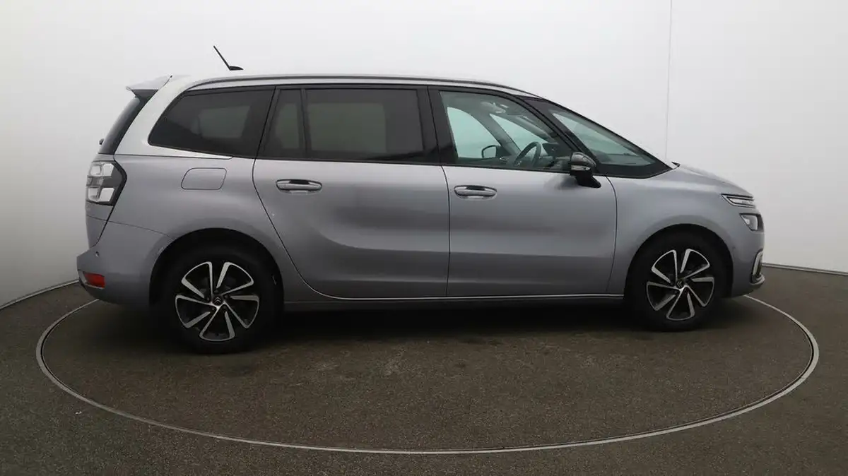 2022-citroen-grand-c4-spacetourer-15bluehdi-shine-eat8-big-8