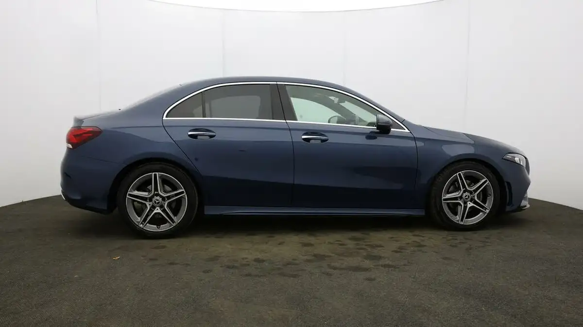 2020-mercedes-benz-a-class-13-a200-amg-line-premium-saloon-4d-7g-dct-big-45
