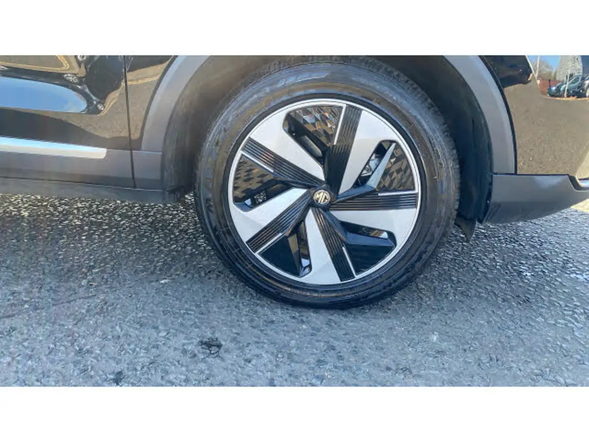 2024-mg-zs-suv-e-trophy-connect-ev-156ps-long-range-big-63