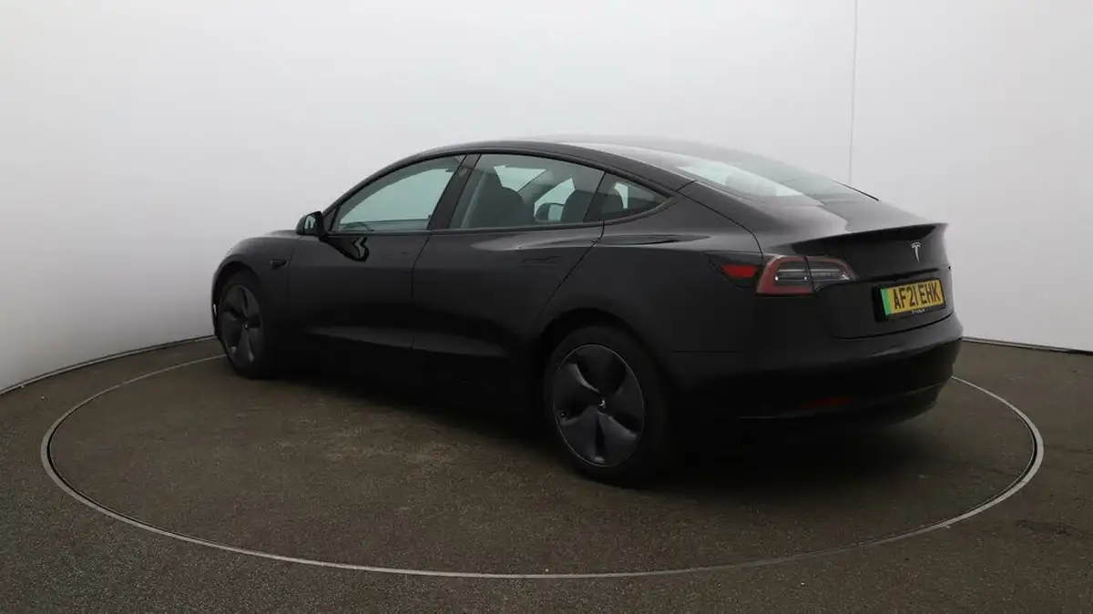 2021-tesla-model-3-e-long-range-4x4-big-60