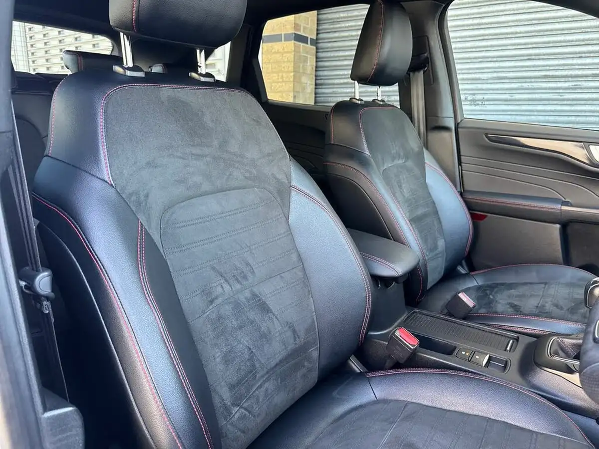 2022-ford-kuga-15-st-line-x-edition-big-11