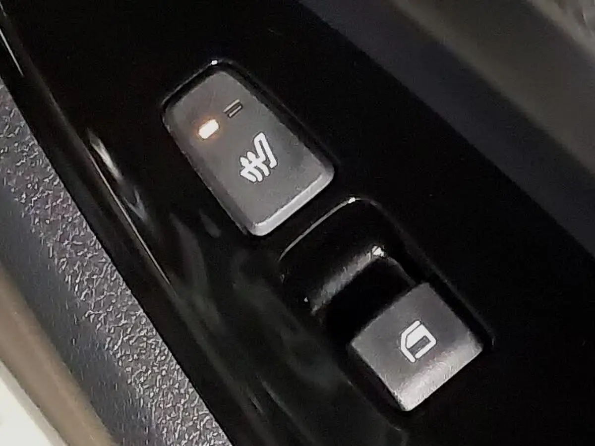 2024-kia-sportage-16-t-gdi-3-207bhp-hev-auto-big-18