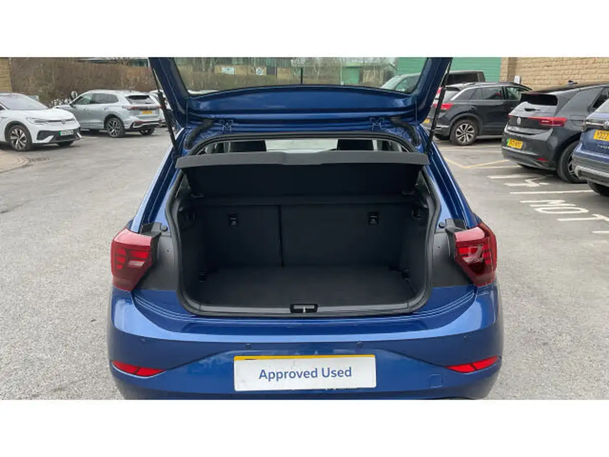 2022-volkswagen-polo-10-tsi-life-big-19