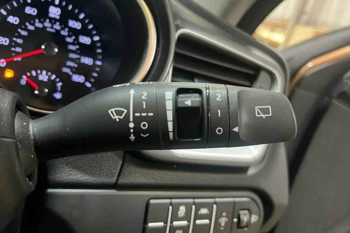 2021-kia-xceed-10-t-gdi-2-big-26