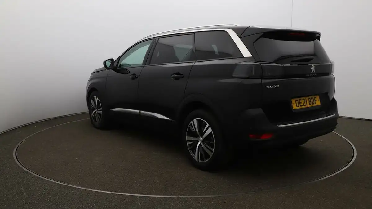 2021-peugeot-5008-suv-15-bluehdi-allure-premium-big-56