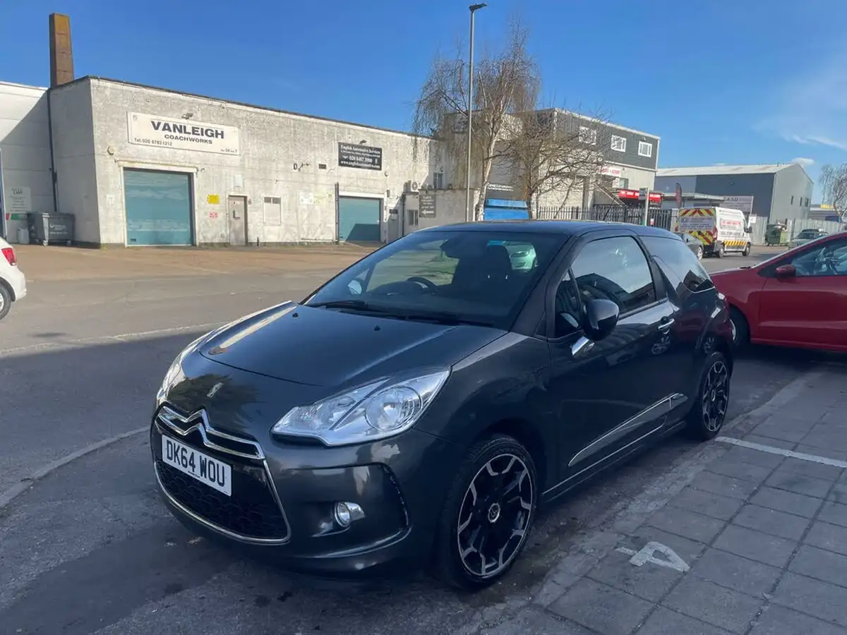 2014-citroen-ds3-16-dstyle-plus-vti-120bhp-big-8