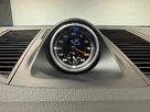 2018-porsche-macan-small-29