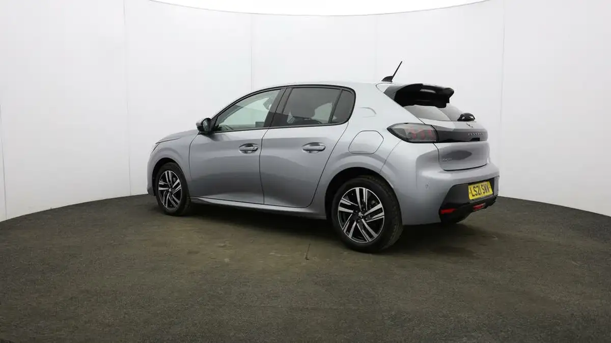 2021-peugeot-208-12-puretech-allure-100bhp-eat8-big-55