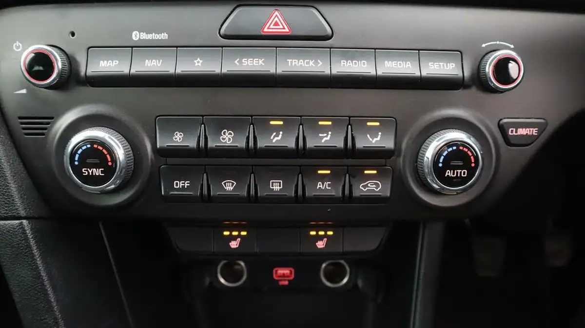 2022-kia-sportage-16crdi-2-134bhp-48v-big-12