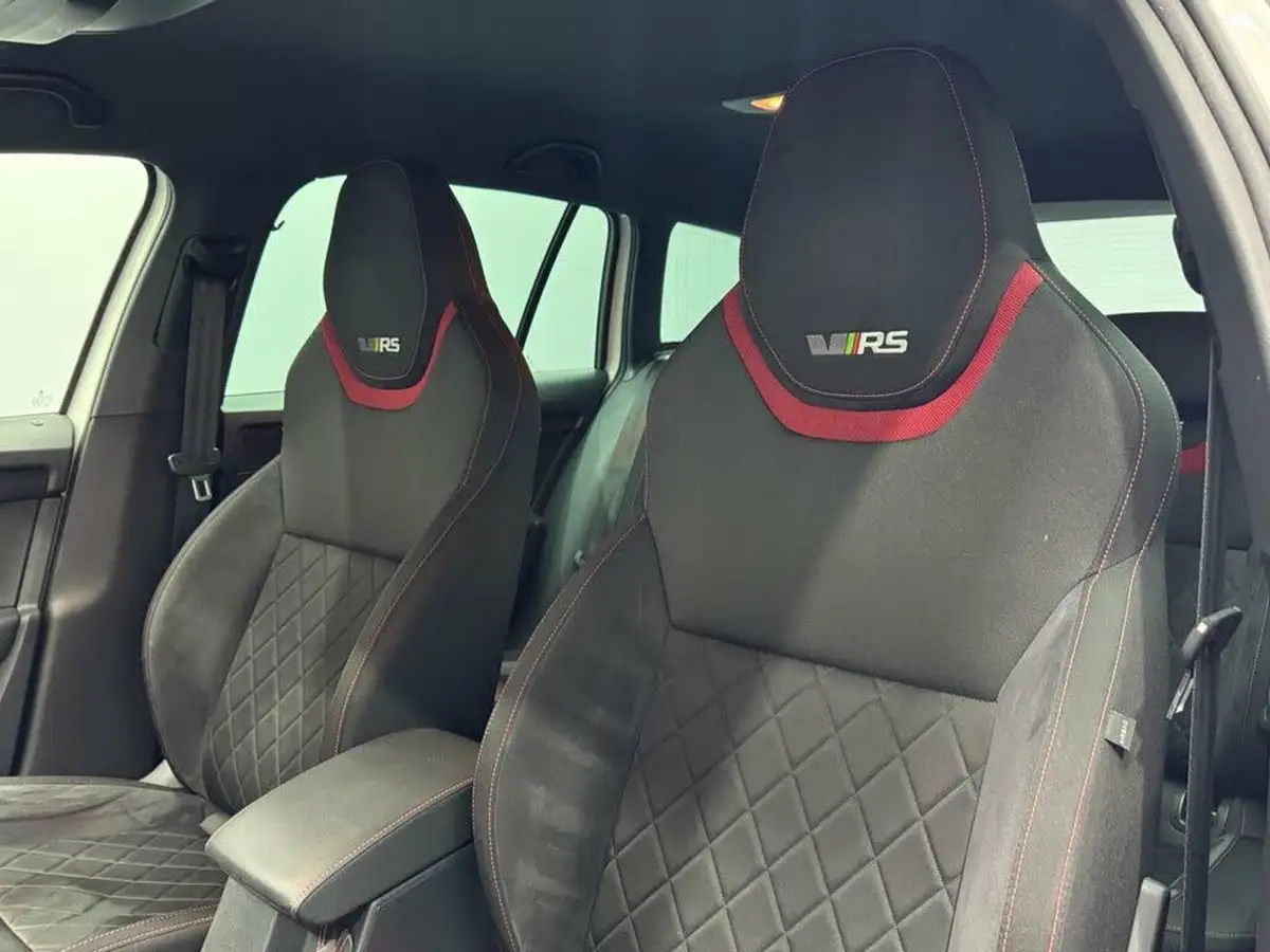 2018-skoda-octavia-20-tsi-vrs-245ps-estate-dsg-big-27