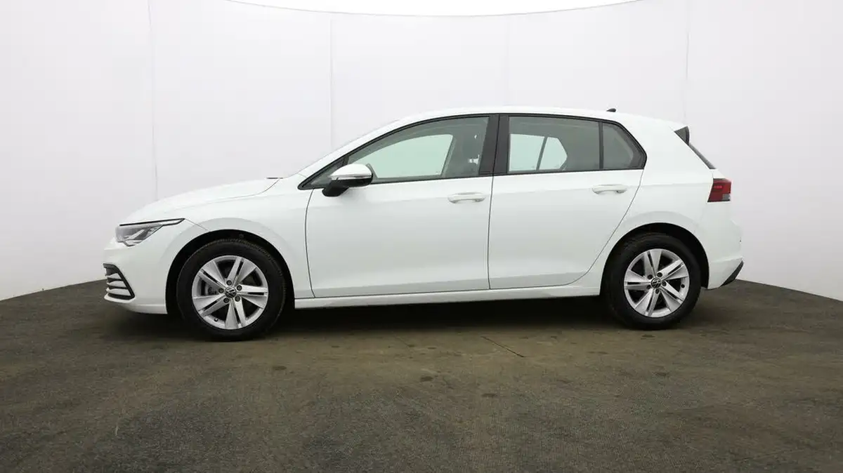 2022-volkswagen-golf-15-tsi-life-130ps-hatchback-big-65