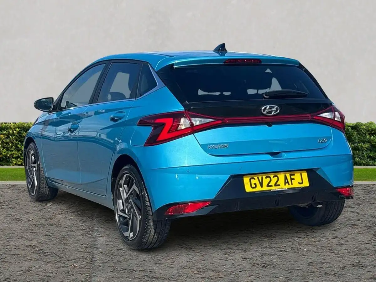 2022-hyundai-i20-10-t-gdi-premium-eclutch-imt-big-4