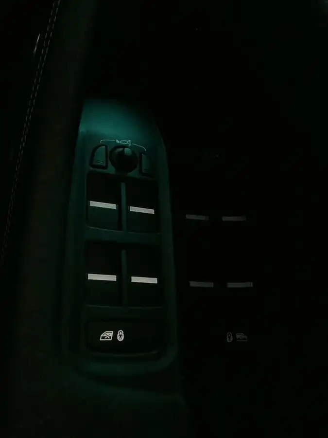 2019-jaguar-i-pace-ev400-hse-big-24