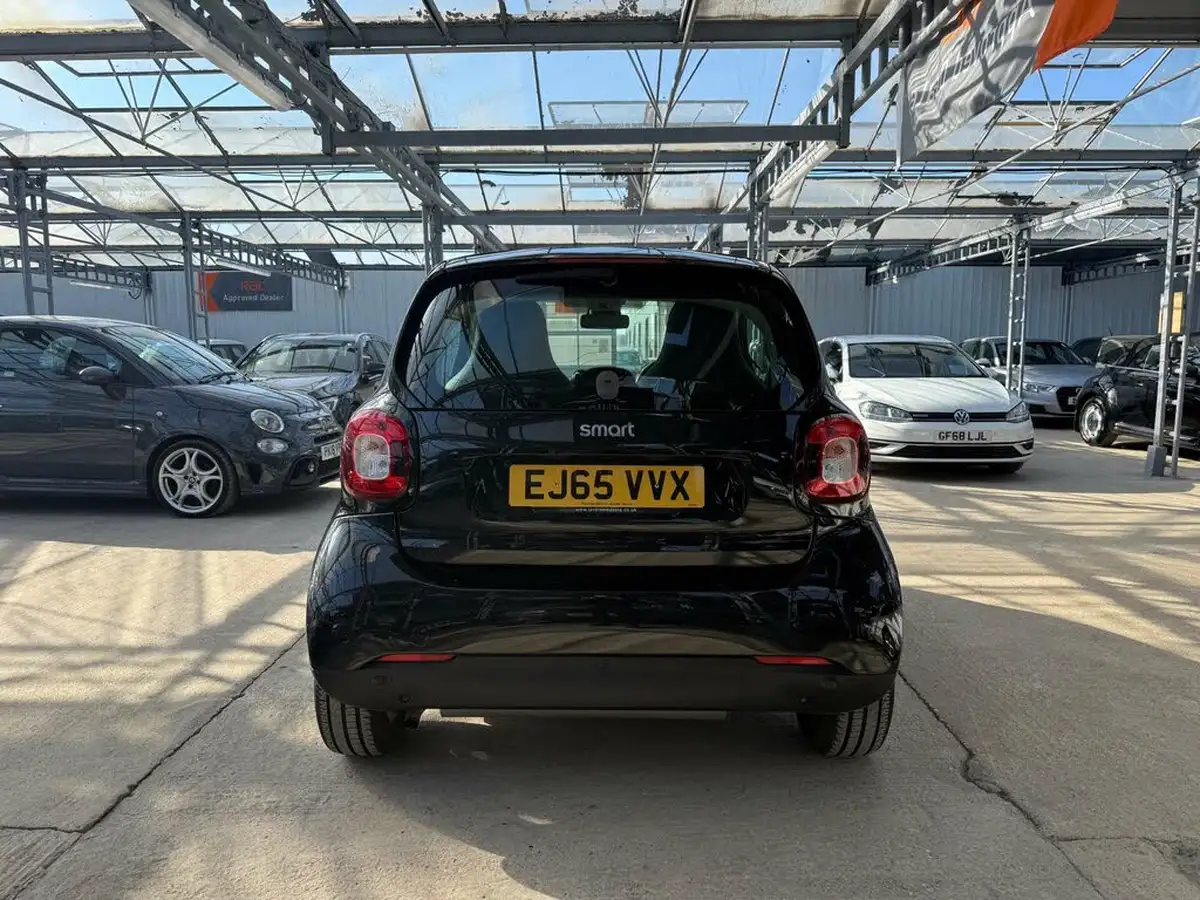 2015-smart-fortwo-09-prime-premiumss-big-7