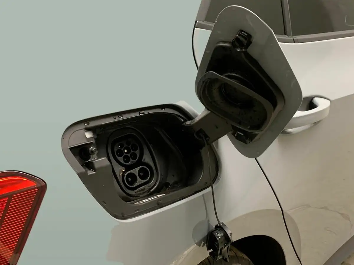 2022-volkswagen-id3-e-family-204ps-performance-big-35